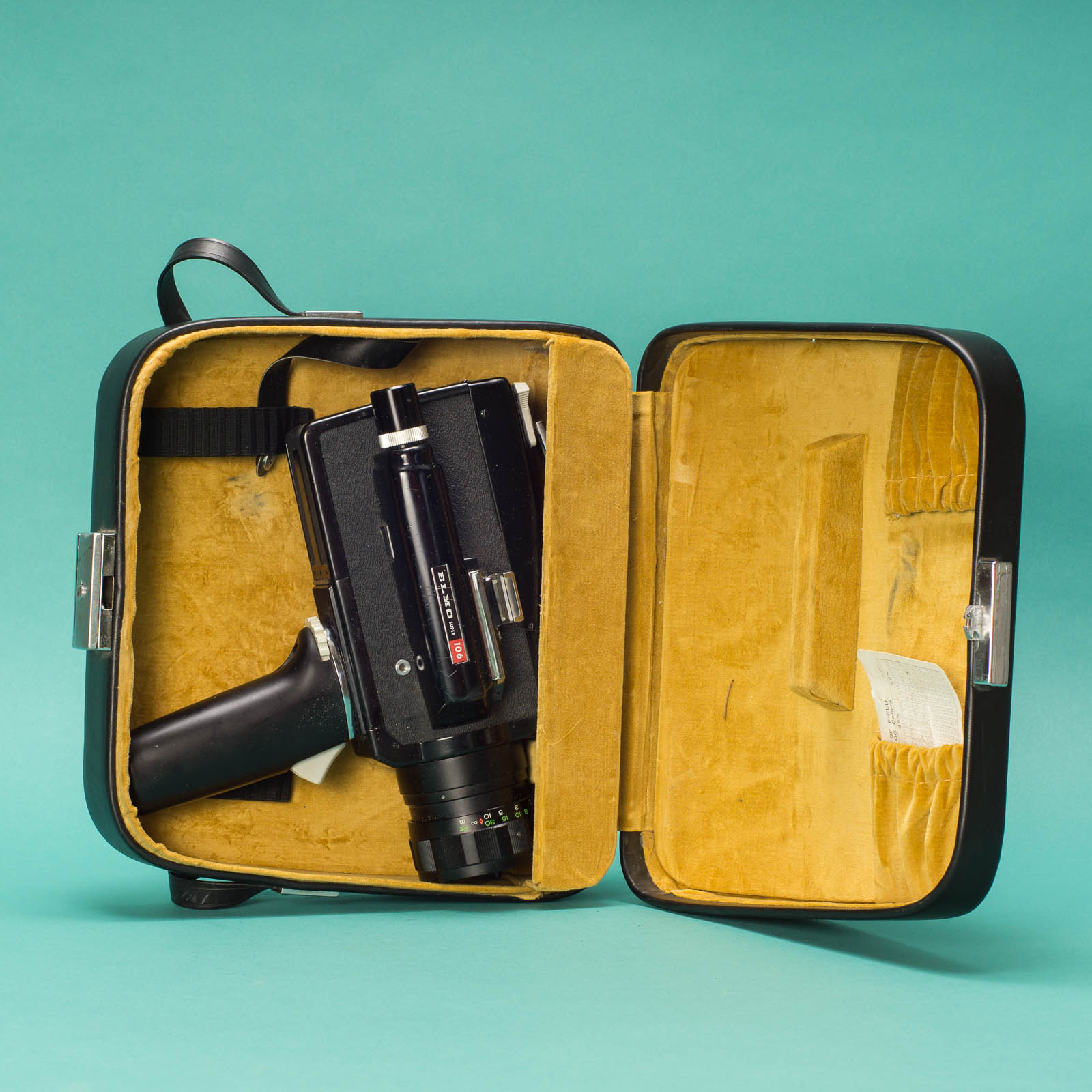 Elmo Super 106 Super 8 Movie Camera